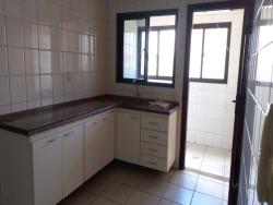 Apartamento para Venda em Pouso Alegre - 4