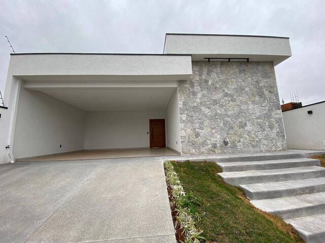#2458 - Casa para Venda em Pouso Alegre - MG