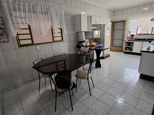 Casa para Venda em Pouso Alegre - 3