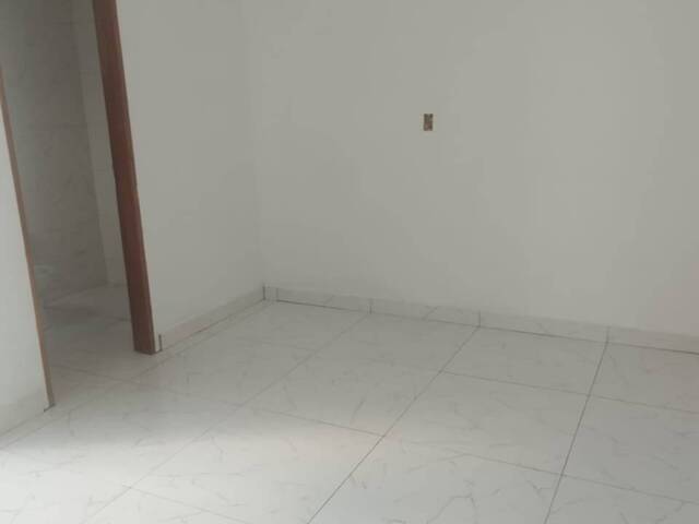 Casa para Venda em Pouso Alegre - 2