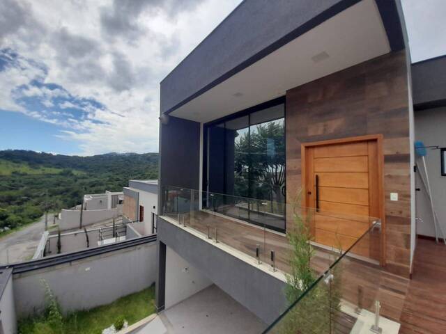 #2528 - Casa para Venda em Pouso Alegre - MG - 1