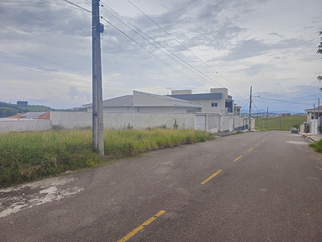 #2530 - Área para Venda em Pouso Alegre - MG - 2
