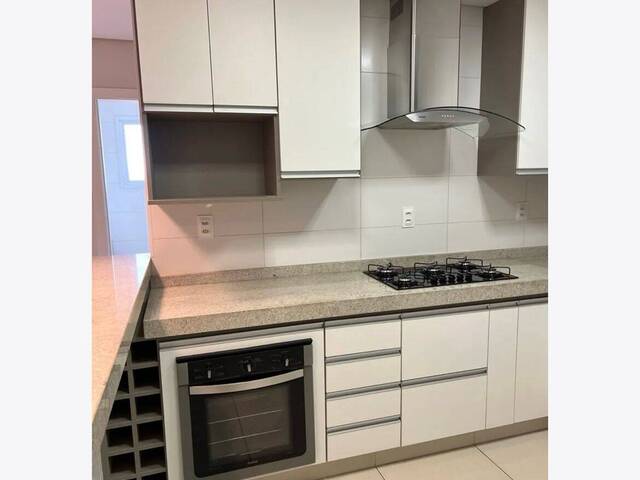 Apartamento para Venda em Pouso Alegre - 2