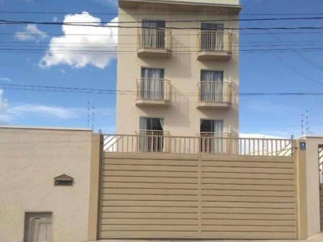 #2561 - Apartamento para Venda em Pouso Alegre - MG - 1