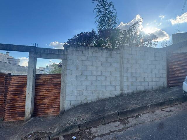 #2553 - Área para Venda em Pouso Alegre - MG - 1