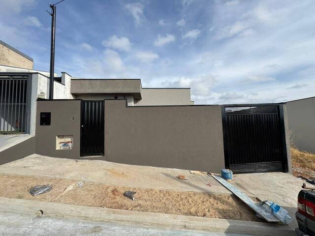 #2558 - Casa para Venda em Pouso Alegre - MG - 1