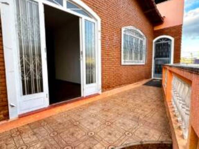 #2905 - Casa para Venda em Pouso Alegre - MG - 2