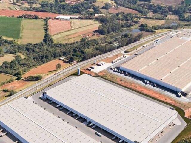 #2573 - Conjunto Comercial para Locação em Pouso Alegre - MG - 3