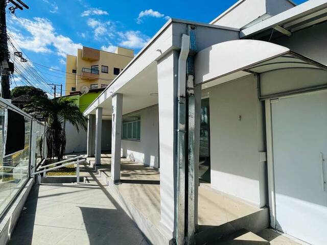 #2587 - Ponto Comercial para Venda em Pouso Alegre - MG - 1