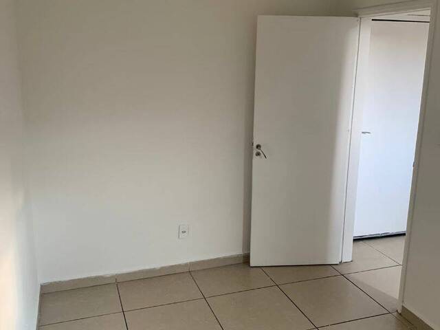 Apartamento para Venda em Pouso Alegre - 4