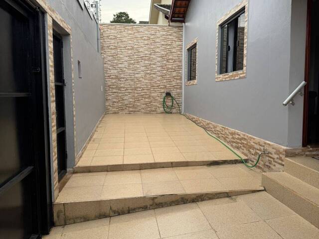 Casa para Venda em Pouso Alegre - 5