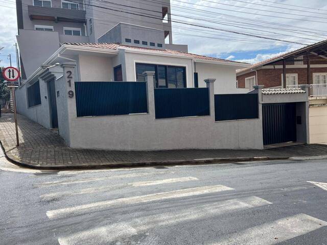#2679 - Casa para Venda em Pouso Alegre - MG - 1