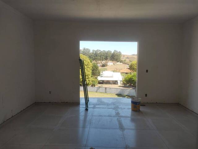 #2683 - Apartamento para Venda em Pouso Alegre - MG - 3
