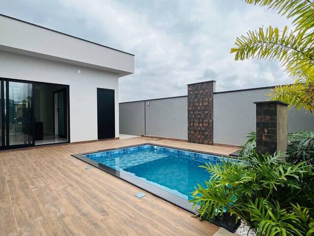 #2680 - Casa para Venda em Pouso Alegre - MG - 3