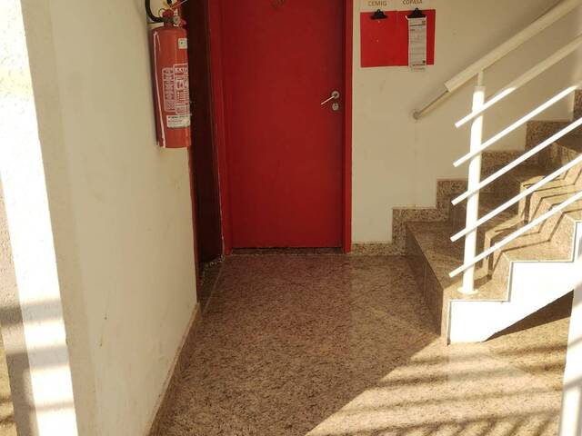 #2694 - Apartamento para Venda em Pouso Alegre - MG