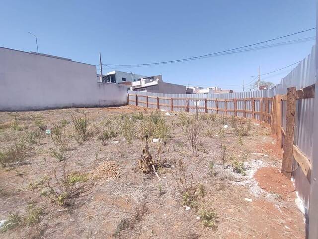 #2698 - Área para Venda em Pouso Alegre - MG - 2