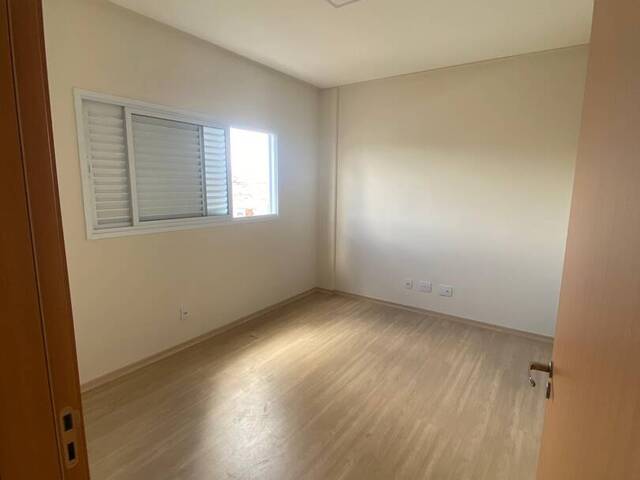 Apartamento para Venda em Pouso Alegre - 5