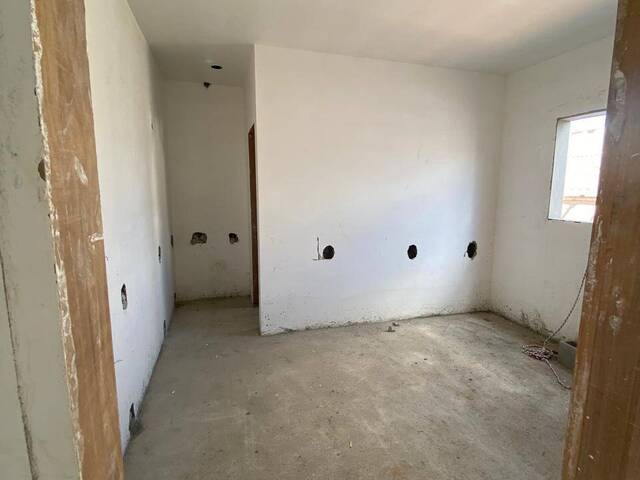Apartamento para Venda em Pouso Alegre - 4