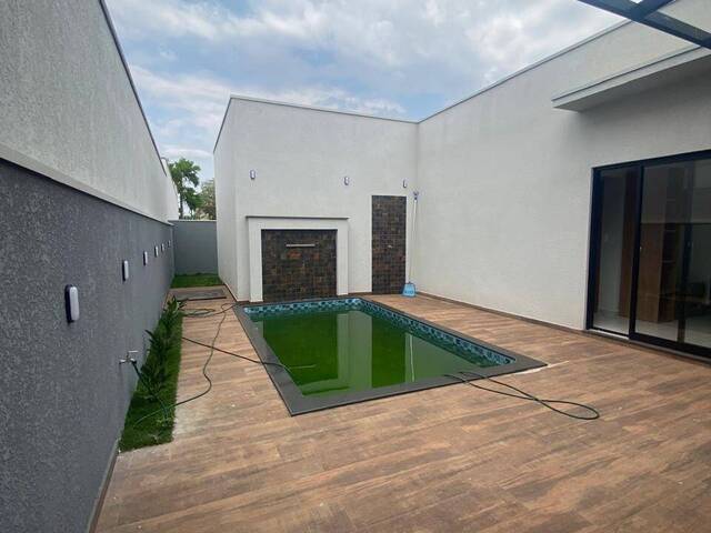 Casa para Venda em Pouso Alegre - 4