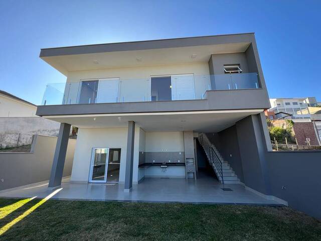 Casa para Venda em Pouso Alegre - 4