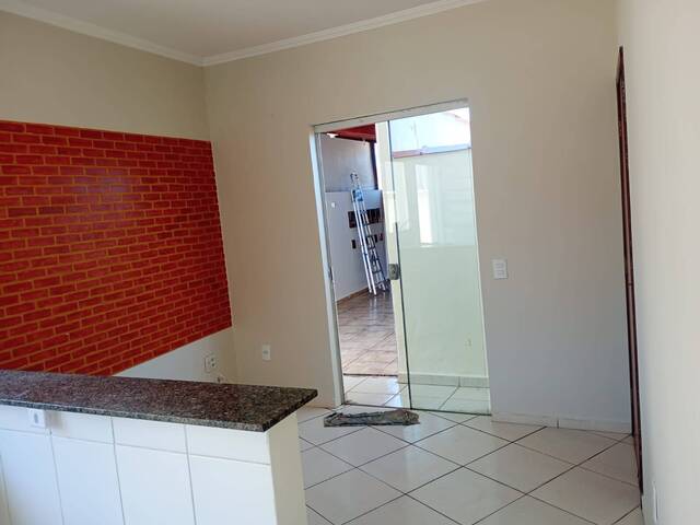 #2746 - Apartamento para Venda em Pouso Alegre - MG - 2