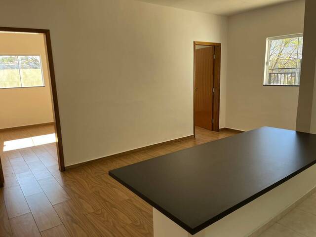 #2747 - Apartamento para Venda em Pouso Alegre - MG