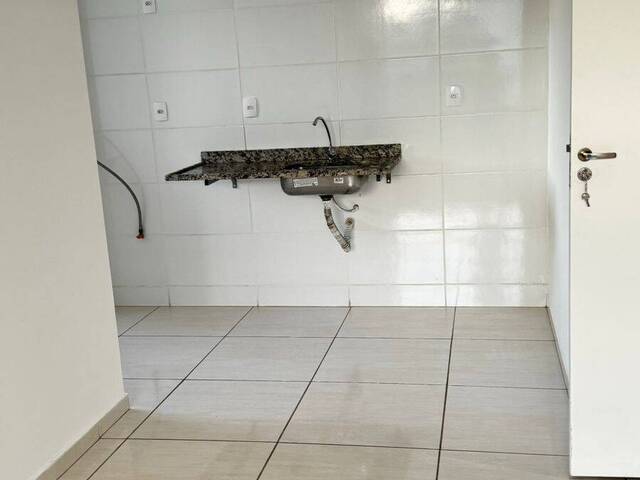 Apartamento para Venda em Pouso Alegre - 2