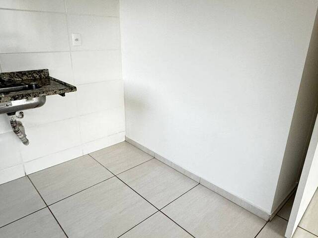 Apartamento para Venda em Pouso Alegre - 5
