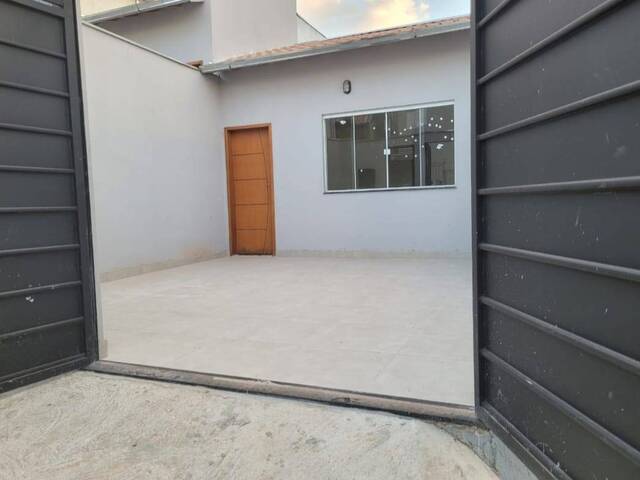 #2754 - Casa para Venda em Pouso Alegre - MG - 2