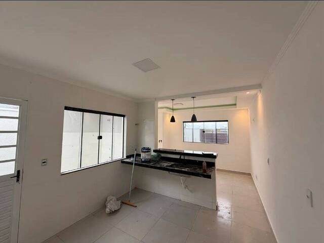 Casa para Venda em Pouso Alegre - 5