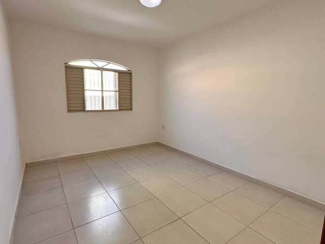 Casa para Venda em Pouso Alegre - 5