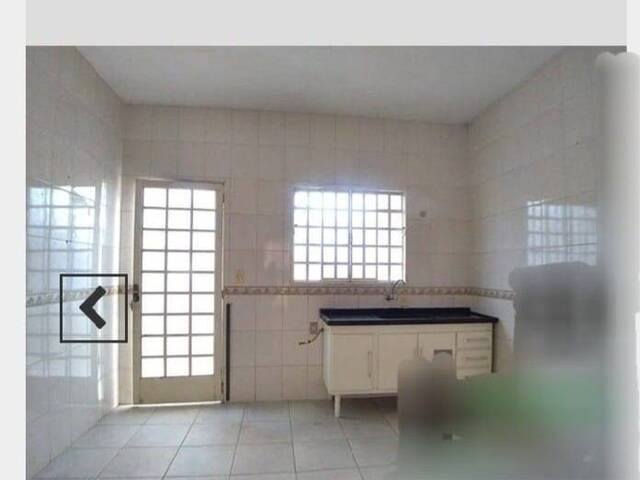 Casa para Venda em Pouso Alegre - 4