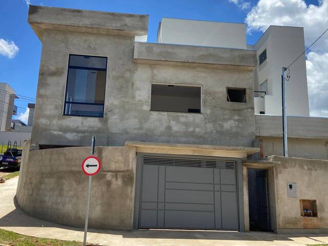 #2794 - Casa para Venda em Pouso Alegre - MG - 1