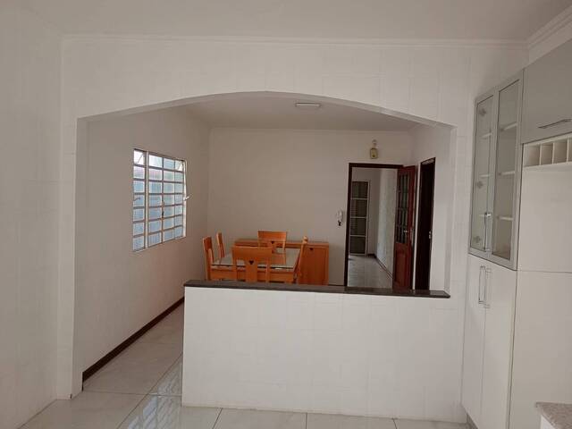 Casa para Venda em Pouso Alegre - 4