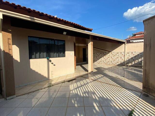 #2811 - Casa para Venda em Pouso Alegre - MG - 1