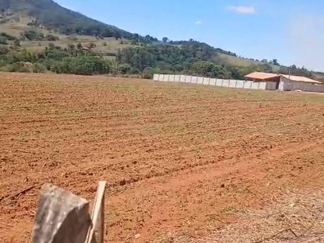 #2813 - Terreno para Venda em Pouso Alegre - MG - 2