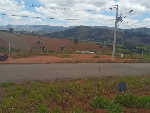 Área para Venda em Congonhal - 5