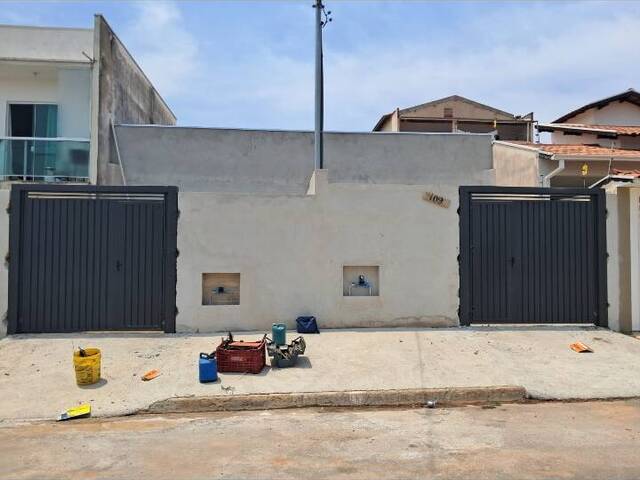 Casa para Venda em Pouso Alegre - 4