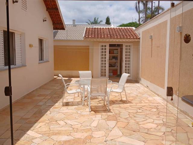 #2853 - Casa para Venda em Pouso Alegre - MG - 1