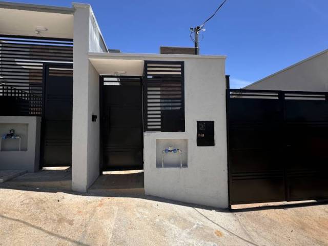 Casa para Venda em Pouso Alegre - 2