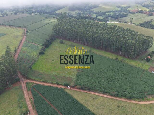 #2912 - Área para Venda em Congonhal - MG - 2