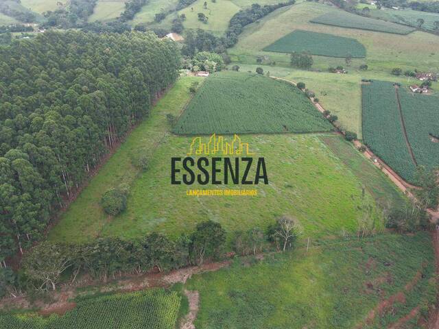 Área para Venda em Congonhal - 4