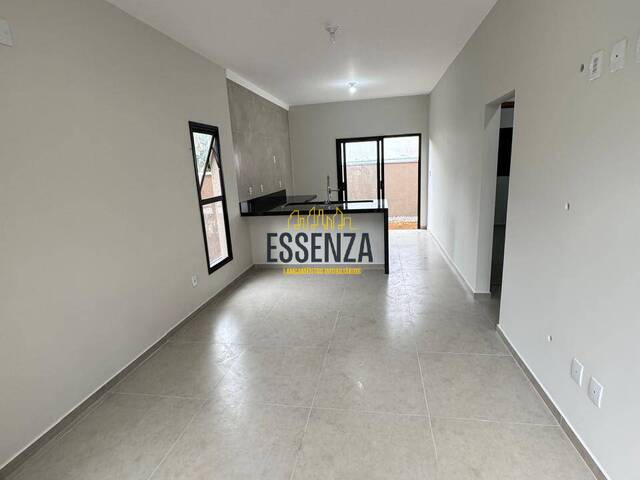 Casa para Venda em Pouso Alegre - 2