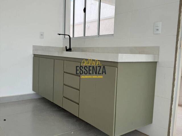 Casa para Venda em Pouso Alegre - 5