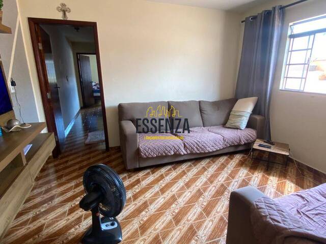 #2988 - Casa para Venda em Pouso Alegre - MG