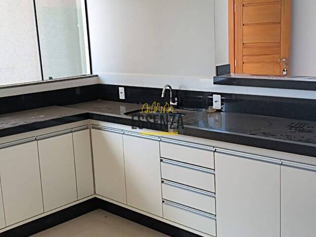 Casa para Venda em Pouso Alegre - 5