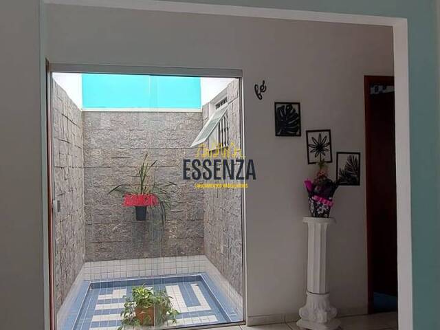 #3052 - Casa para Venda em Pouso Alegre - MG - 2