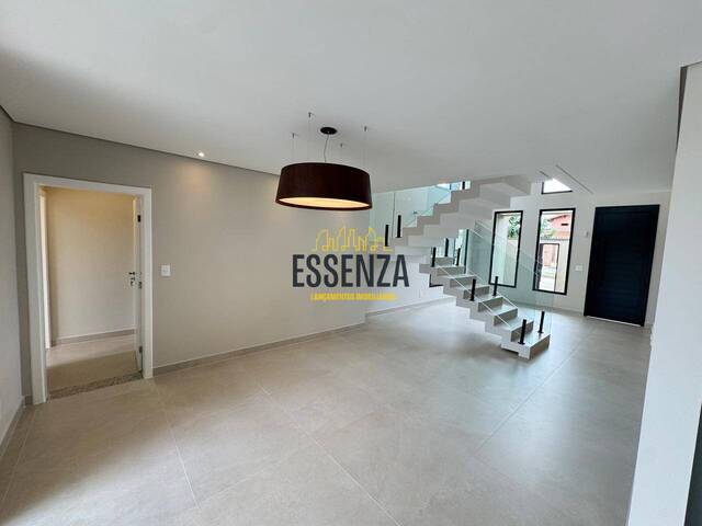 Casa para Venda em Pouso Alegre - 4