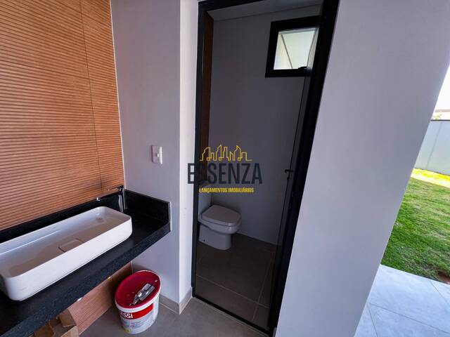 Casa para Venda em Pouso Alegre - 4