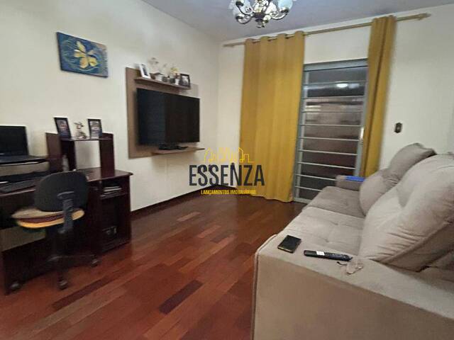 Apartamento para Venda em Pouso Alegre - 5
